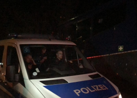 Brutální napadení policisty partou teenagerů v Hamburku