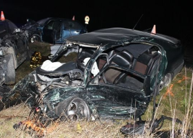 Tři mrtvé si vyžádala nedělní dopravní nehoda u Olomouce