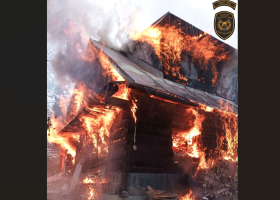 Hasiči našli po požáru rodinného domu ve Vsetíně ohořelé tělo